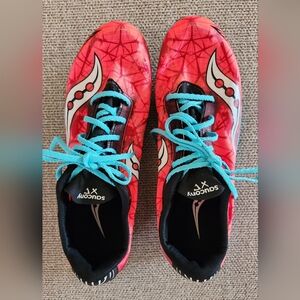 SAUCONY SHAY XC4 SUPER LIGHTWEIGHT RUNNING TRACK CLEATS (NO SPIKES)